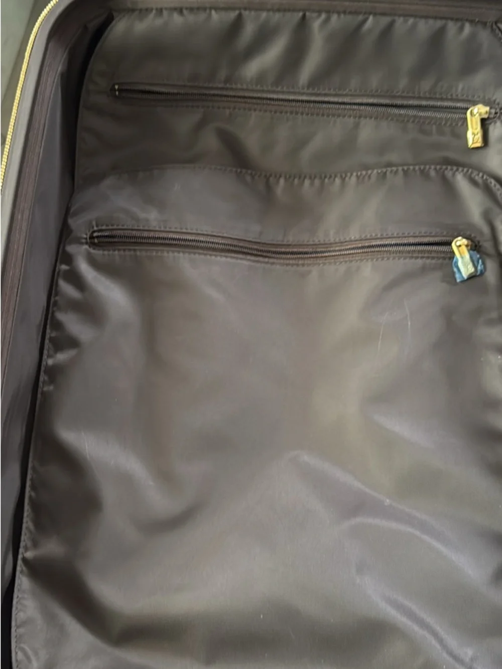 Louis Vuitton
Monogram Zephyr Hard Case Luggage Bag 55 Brown **** Zipper**** - Picture 7 of 14